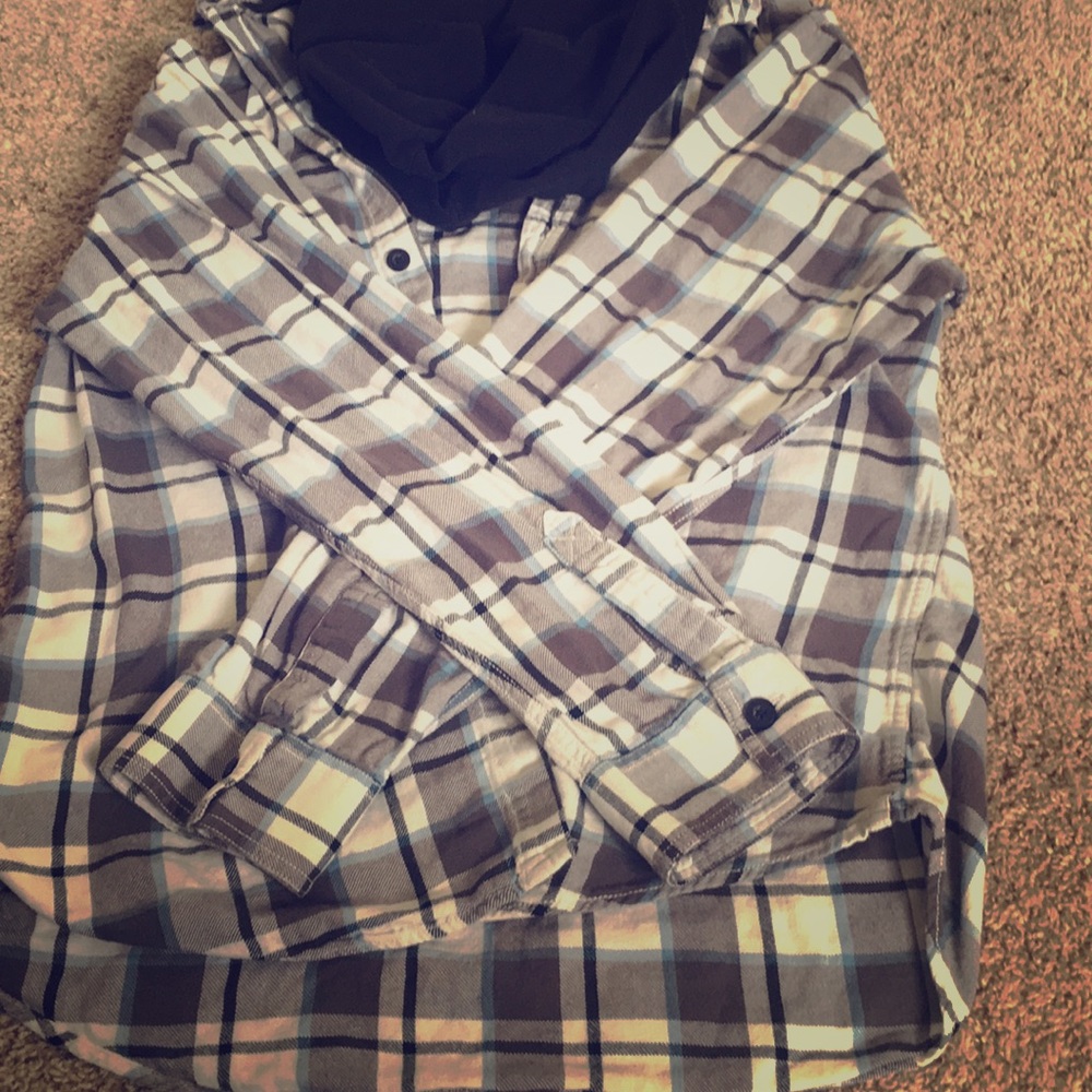 Hooded Button-Up Long-Sleeved Flannel